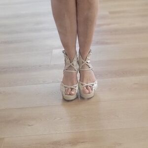 Pearl White Cream Leather Crisscross Platform Sandals with Ankle Strap Sz 7 37
